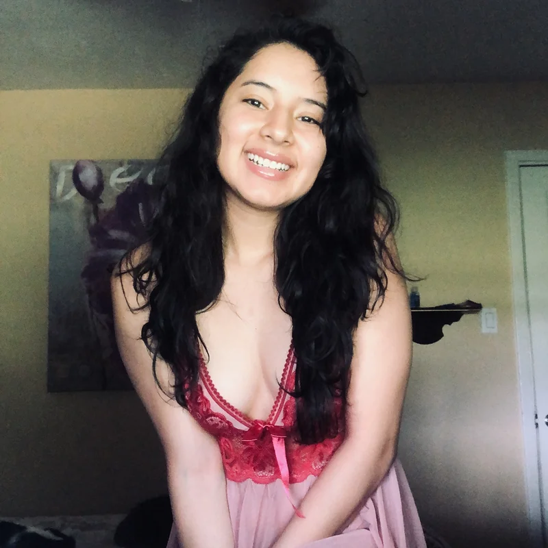 Palomaleia OnlyFans cute girl next door
