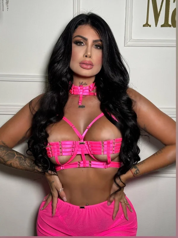 Paola Vega OnlyFans creator with exclusive content