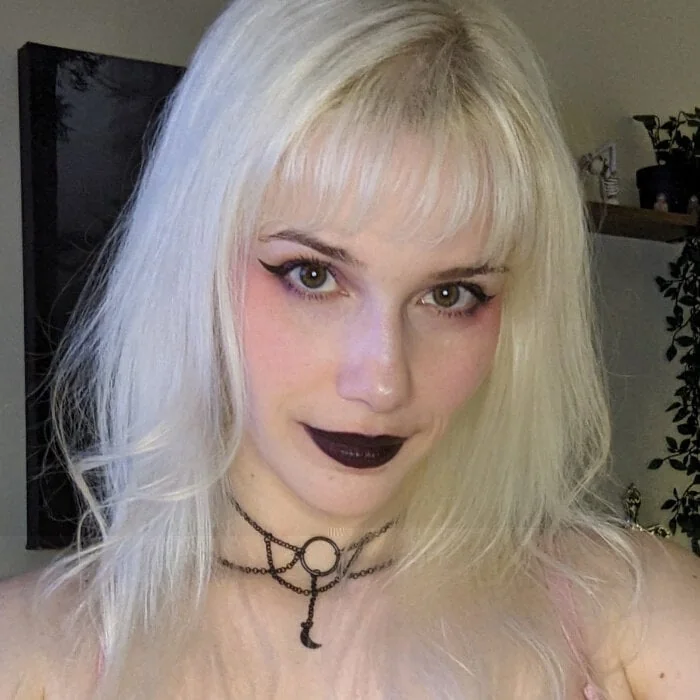 Erin OnlyFans creator with engaging personality