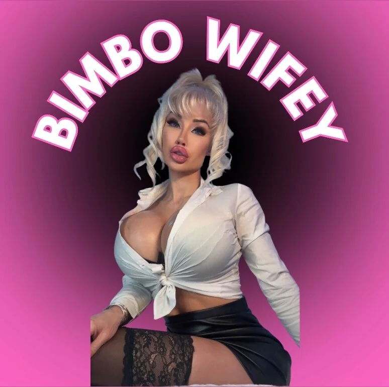 can I be ur ? OnlyFans creator with big fake boobs