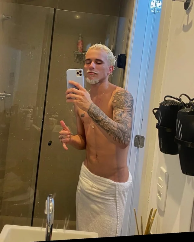 Pedropampelo OnlyFans alt content creator