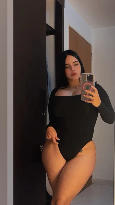 Perezsecret OnlyFans model with exclusive content