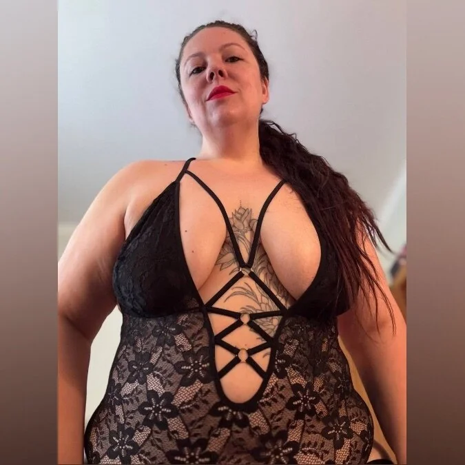 Kneel and worship your Goddess OnlyFans creator profile picture