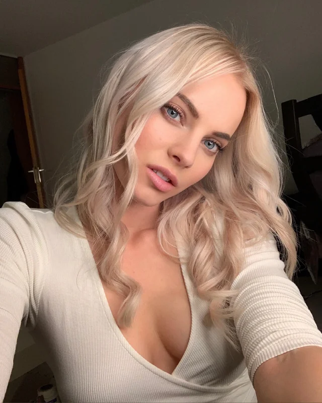 peyton kinsly OnlyFans Slim Creator