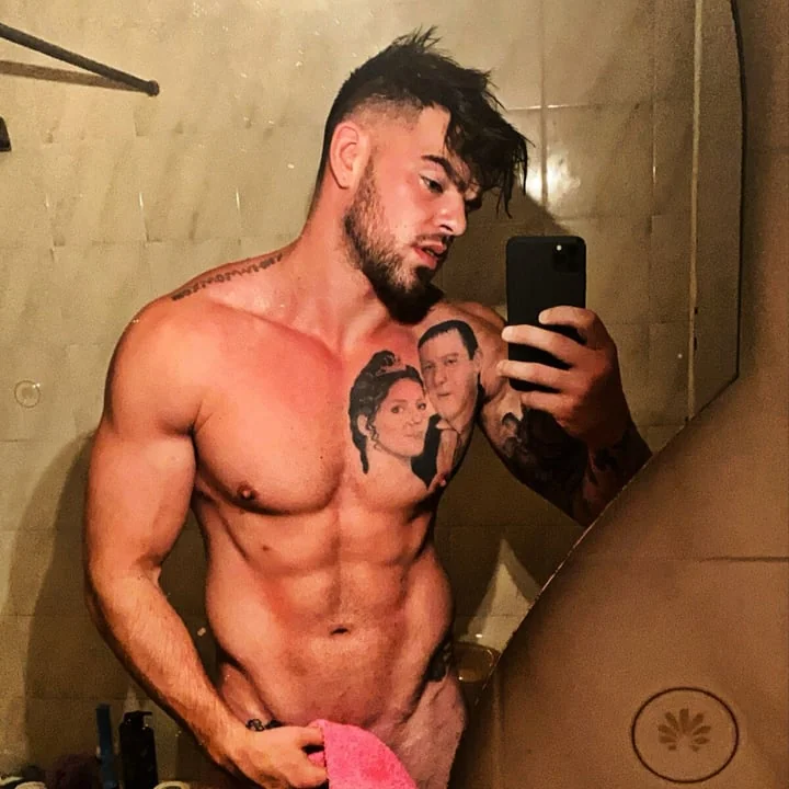 Pezzaburkefree OnlyFans profile picture