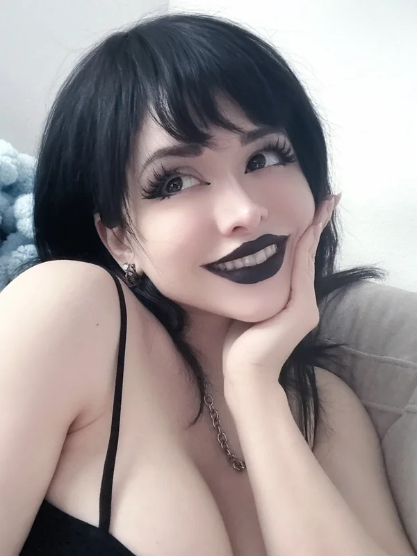 pinkchyu OnlyFans waifu experience