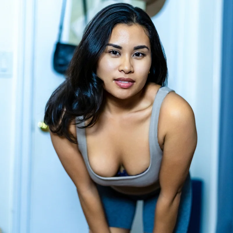 Jane Daniels Filipina OnlyFans creator with enticing content.