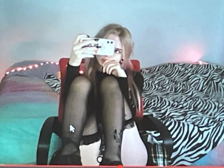 Poorwaifu OnlyFans profile picture