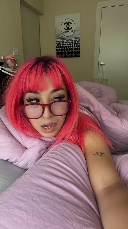 perfect angel OnlyFans creator with exclusive content