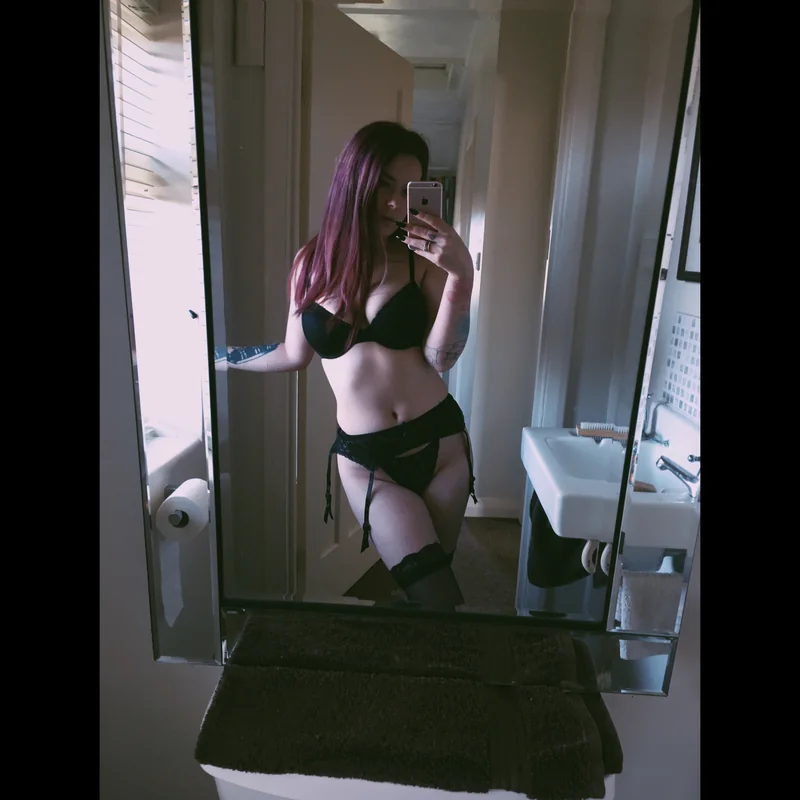 Princess OnlyFans creator with engaging chats