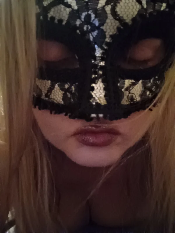 The Cats Meoooow OnlyFans creator profile