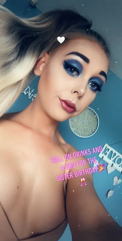 Queenkatie25 on OnlyFans - engaging creator