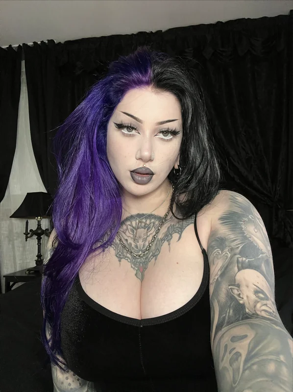 Raven OnlyFans profile picture - Cosplay creator