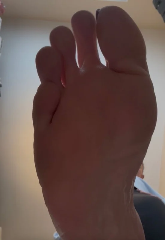 Goddess_Raven OnlyFans creator with enticing content