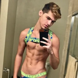 itsben on OnlyFans award-winning creator