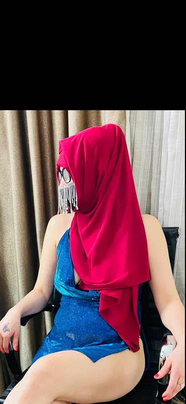 Aleyna Khan OnlyFans No Face creator