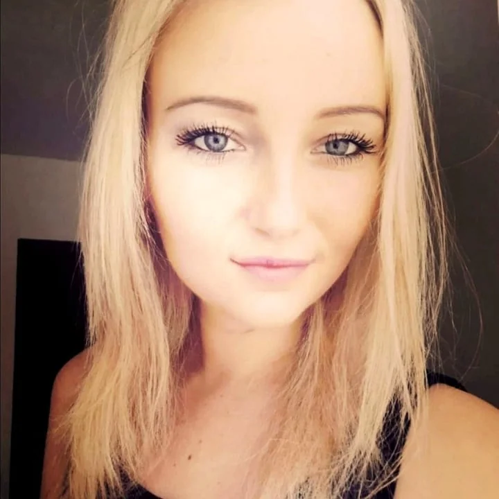 CharlotteX OnlyFans blonde creator