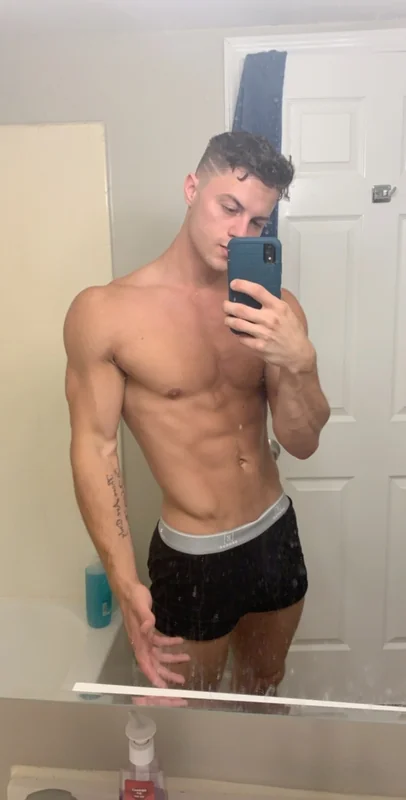 ReallifeSupermann OnlyFans Muscle God