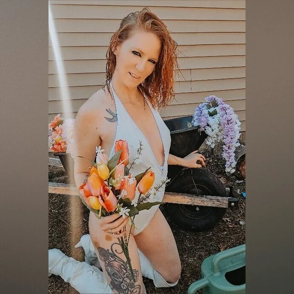 redheadgingerxoxo OnlyFans spicy content creator