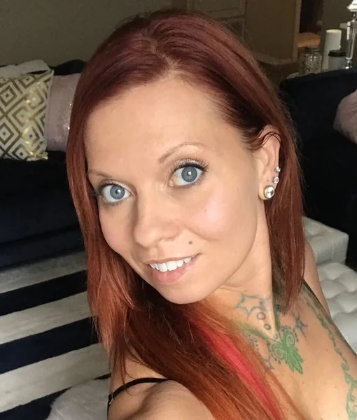 redhollyberry OnlyFans funny content creator