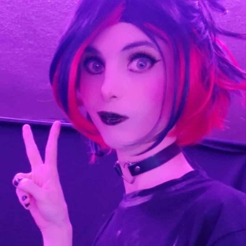 ReiEmi OnlyFans creator with exclusive content
