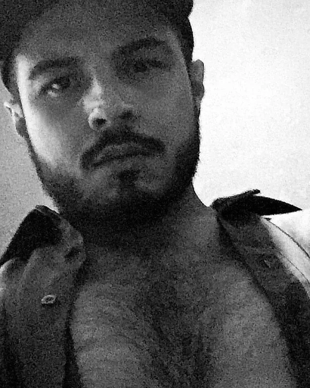 Reinaartzine OnlyFans male creator