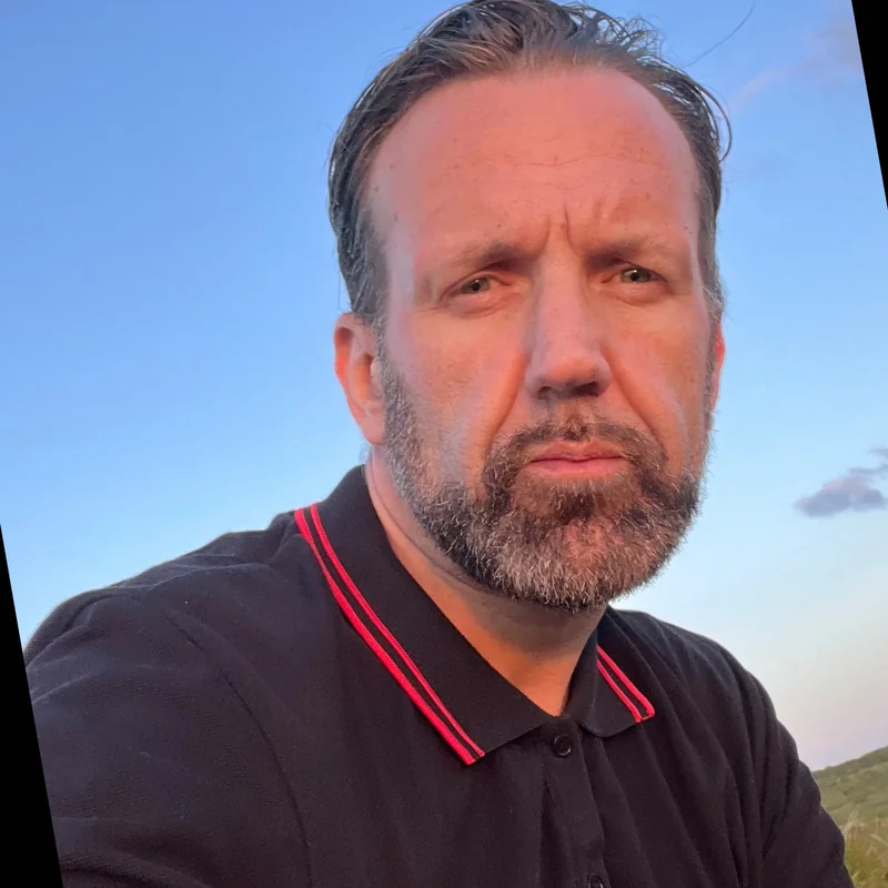 Rory Raw OnlyFans creator with enticing content