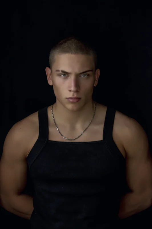 Ryanhughesx OnlyFans creator with enticing content