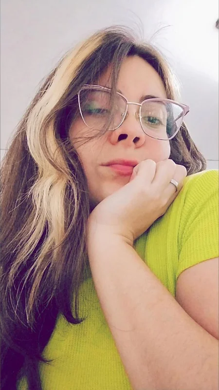 s_inna OnlyFans creator with a seductive touch