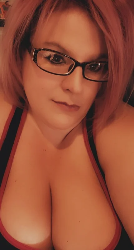 just OnlyFans creator profile with a playful personality