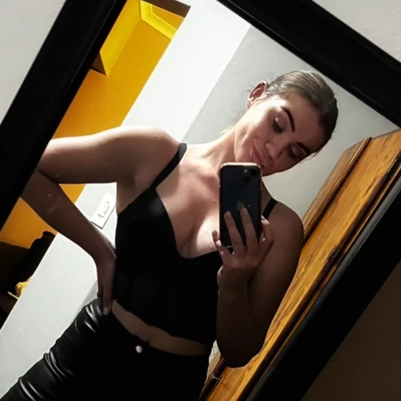 Sammy OnlyFans creator with fetish-friendly content