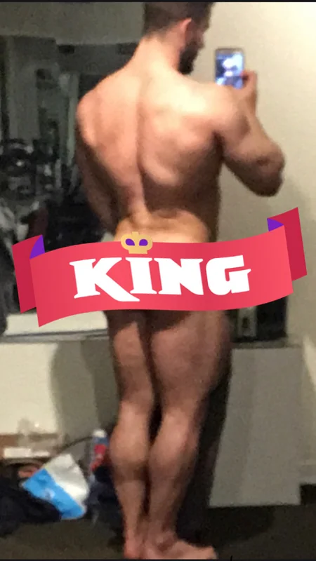 SAMVASSVIP OnlyFans creator with a Greek god persona