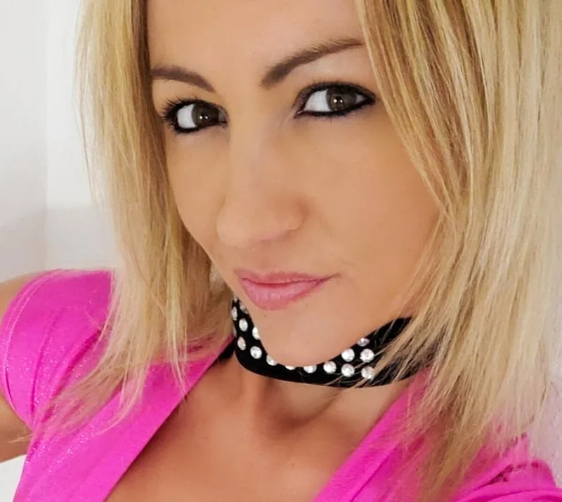 Sam Zee NO PPV! OnlyFans exclusive content creator