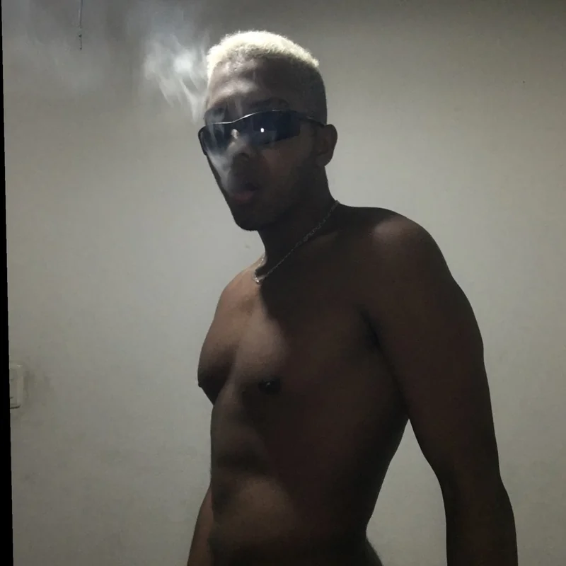 Jøhen Sang OnlyFans exclusive and funny content.
