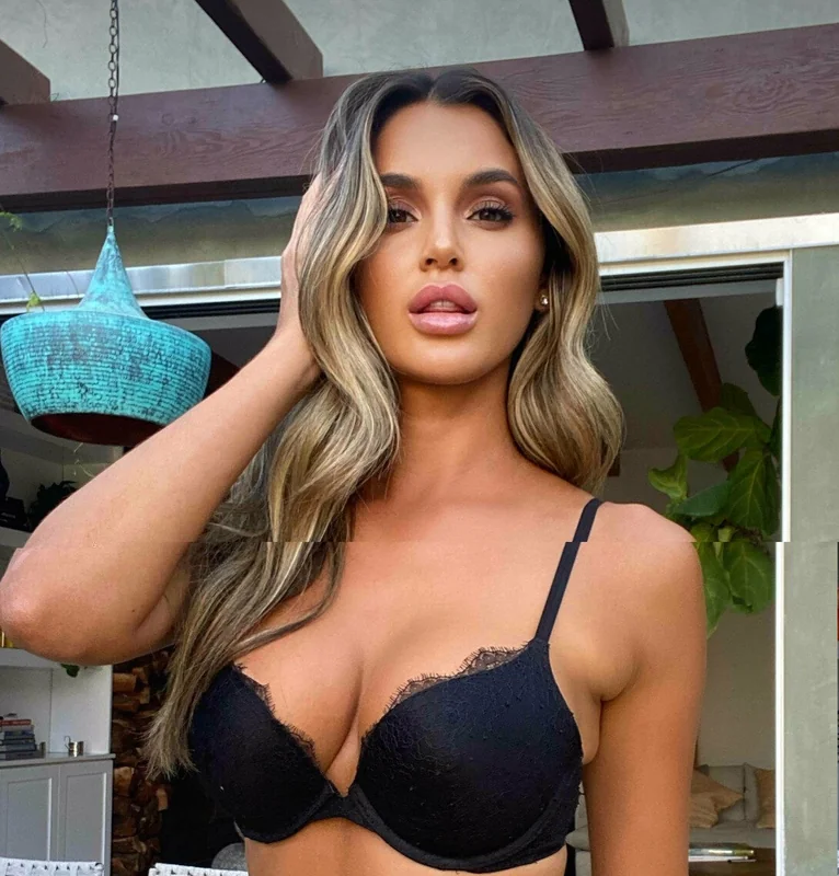 Sarah A OnlyFans creator with enticing content