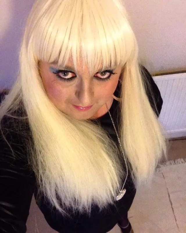 Sarahreveals OnlyFans profile picture