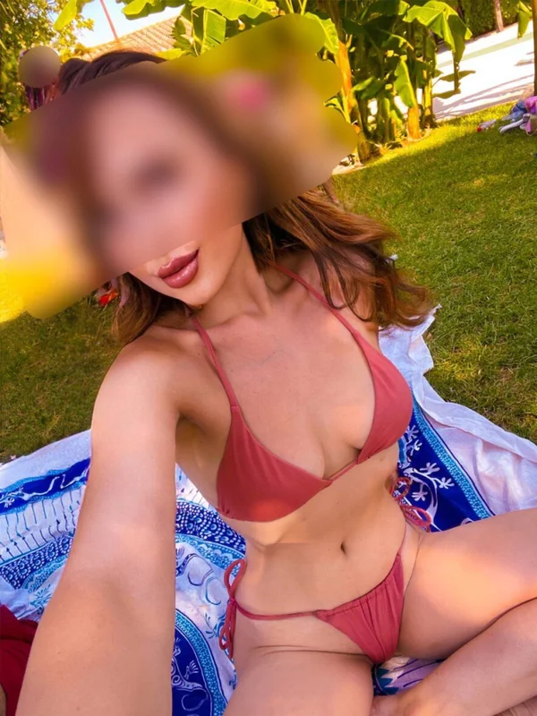 Sasha Opalowa OnlyFans exclusive content creator