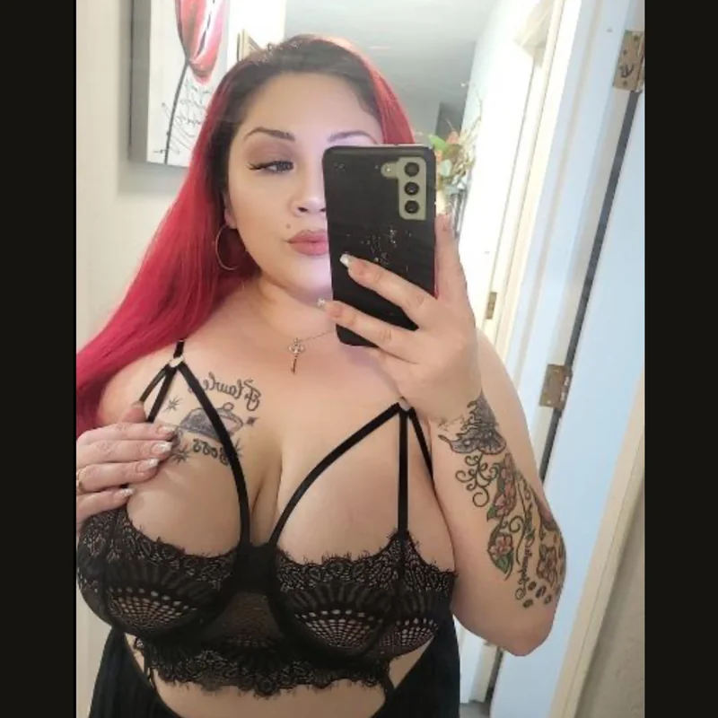 Sasha Playmate OnlyFans playful creator