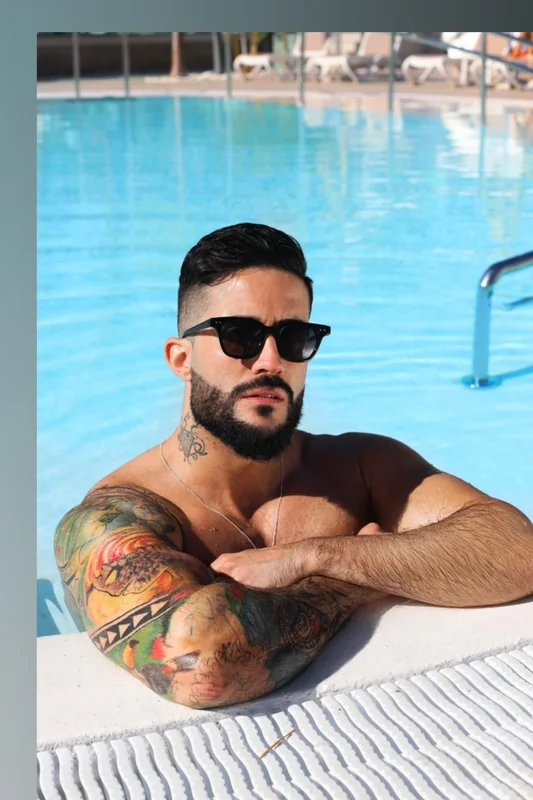 Saulmodel OnlyFans Creator with Stunning Photography