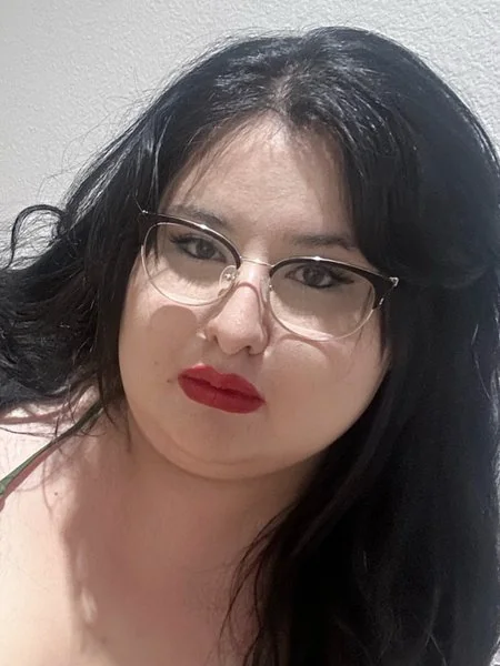 seraphinabookish OnlyFans curvy creator