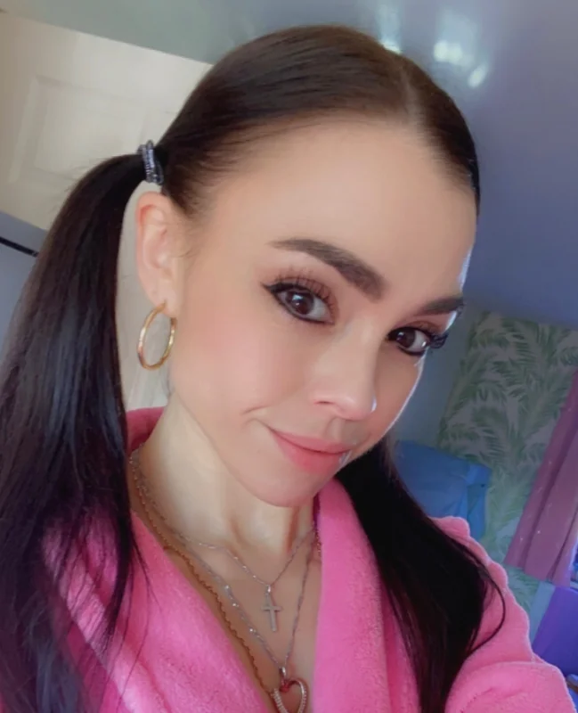 Charlie OnlyFans creator with a sexy voice