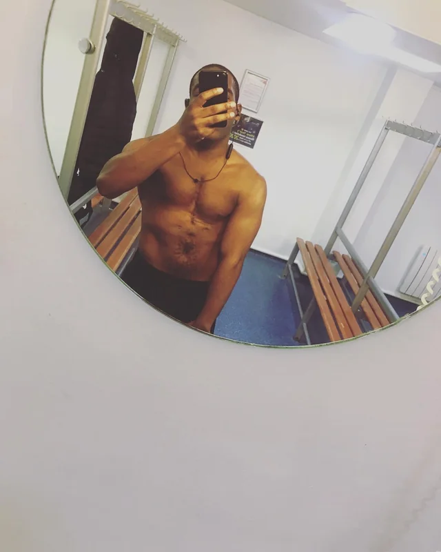 LR OnlyFans creator with playful content