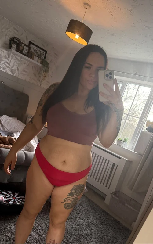 Siennaajae OnlyFans creator with exclusive content
