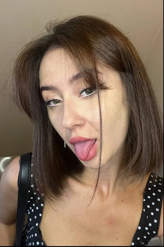 Julia Sky OnlyFans engaging mistress