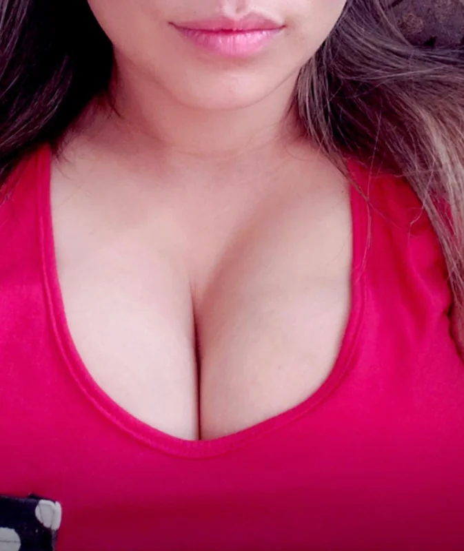SpicyTina404 OnlyFans big titty creator