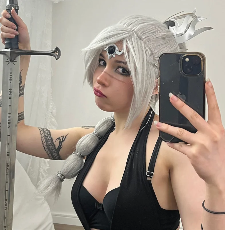 Sthormy OnlyFans cosplay enthusiast