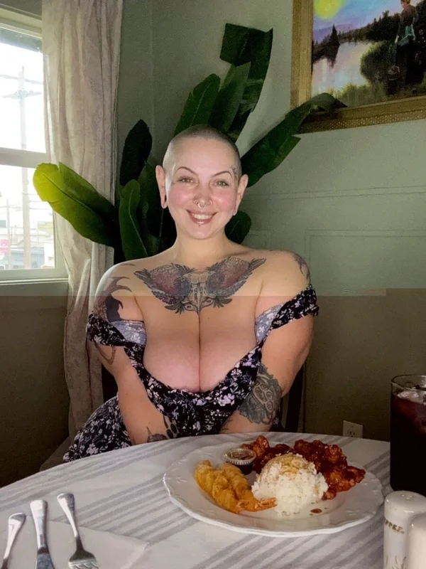 Sugarsweetmeatpie OnlyFans Curvy Creator