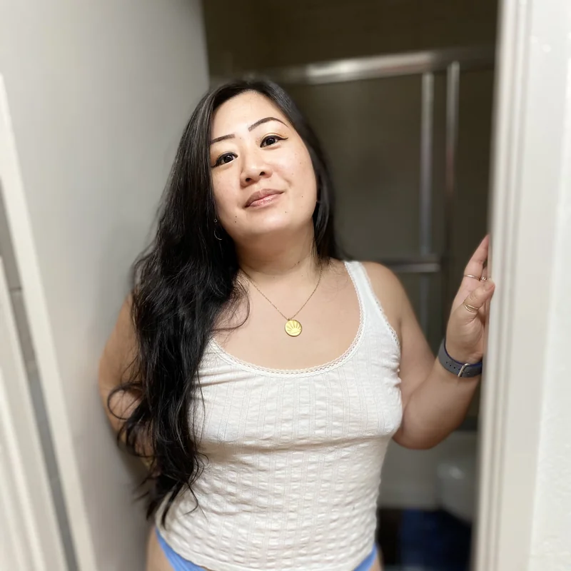 SweetAssBunBun OnlyFans creator with curves