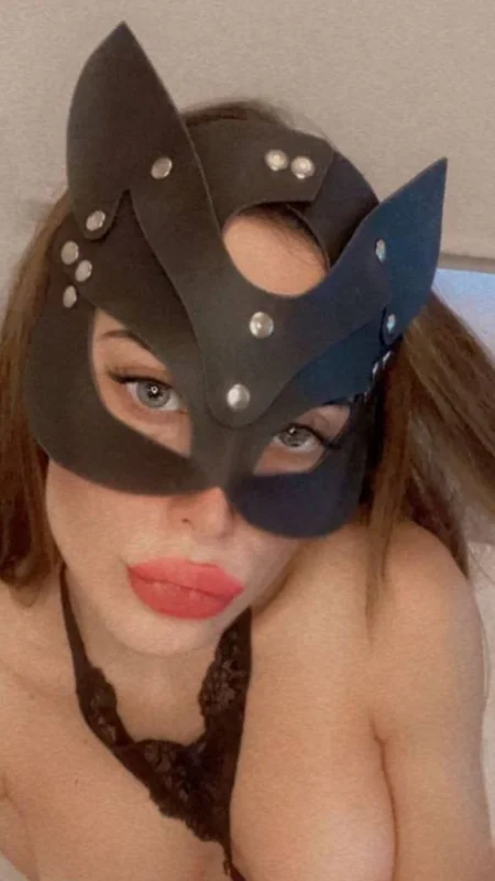 BabyDoll OnlyFans creator with enticing content
