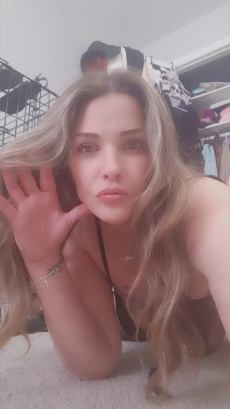 Sammie Cakes OnlyFans foot content creator